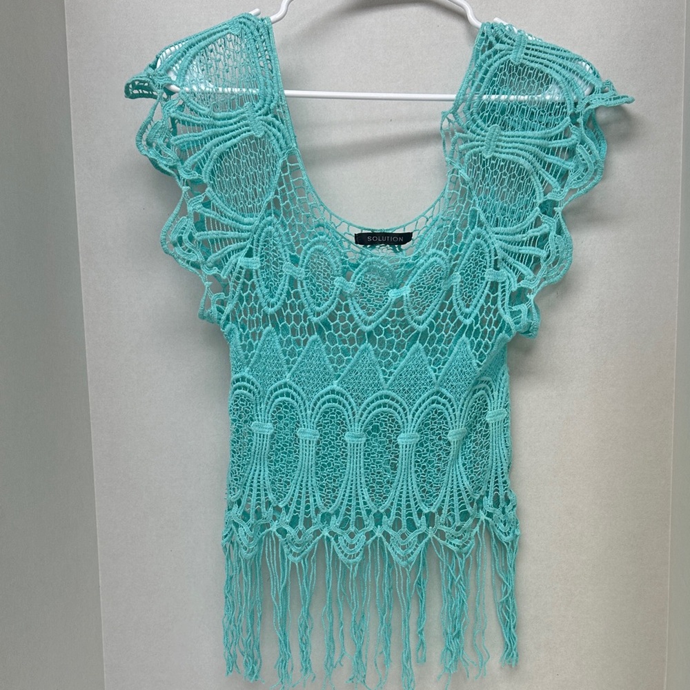 Solution mint green lace open weave tassel fringe shirt size small